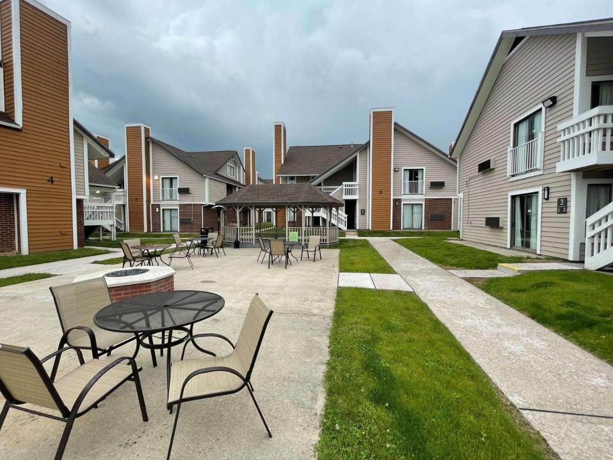 Best Western Fishkill Inn & Suites Exterior foto